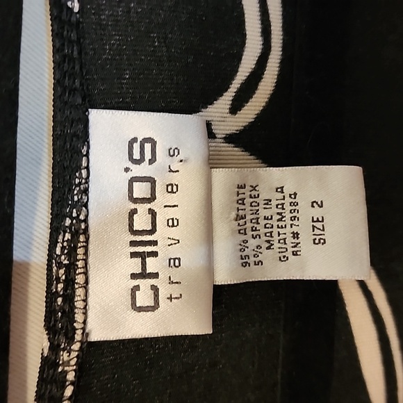Chico’s Travelers Black knit Top Size 2 - Picture 2 of 7